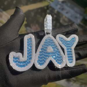 Pendentif Lettre Jay en Moissanite Bleue Incrustée, Argent 925 Plaqué Rhodium, Breloque Thème, Bijou de Luxe, Cadeau Unisexe - Product Image 2