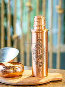 Copper <b>Bottle</b> Decorative Hammered Design Copper <b>Water</b> <b>Bottle</b> for Drink & <b>Water</b> Hot Sales Low MOQ in Good Price - Product Image 3