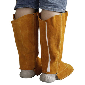 Couvre-chaussures de soudeur en cuir de vachette pleine fleur de haute qualité, protection ignifuge niveau D, résistance à la chaleur élevée 500-1000°C - Product Image 3
