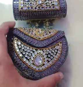 Bolso de mano tipo clutch de mosaico metálico con madreperla - Bolso de mano étnico antiguo hecho a mano con piedras - Product Image 6