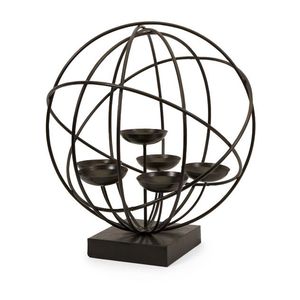 Candelabro de Metal Más Demandado que Eleva la Iluminación Ambiental Reflejando Bellamente la Luz de la Vela, Superficie Pulida, Hecho a Mano - Product Image 3