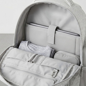 Sac à dos personnalisé blanc argenté à paillettes avec mégaphone, nœud et fermeture éclair, broderie de logo de groupe en gros, OEM - Product Image 5