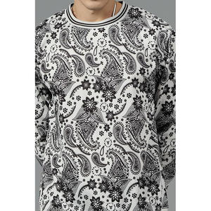 Sweat-shirt surdimensionné ultra-confortable à coupe ample, idéal pour un style décontracté ou à superposer en toute saison. - Product Image 2