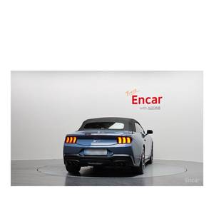 Ford Mustang 5.0 GT Premium Convertible 2024, 11,509 km, Caja de Cambios Automática, Asientos de Cuero, Cámara Trasera, Volante a la Izquierda - Product Image 4