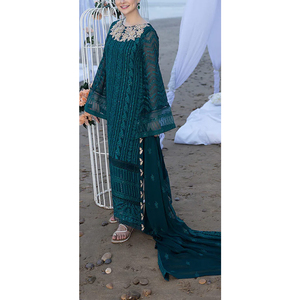 Robe de soirée élégante et tendance pour femme, idéale pour les réceptions de mariage, les dîners et les événements spéciaux - Product Image 4