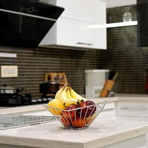 Panier de rangement contemporain en métal maillé, organisateur de placard durable pour la maison - Product Image 4