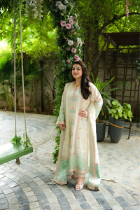 Hot Selling Custom Designs Pakistani Dress Salwar Kameez Party Wear Casual Dress for Women Fancy Dress Made Custom - Product Image 1