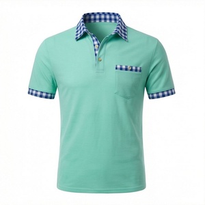 Polo à manches courtes vert menthe pour homme avec col et poignets à carreaux, design tricoté décontracté, poche sur le devant - Product Image 1