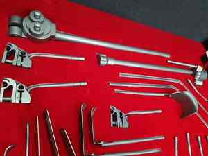 Juego de instrumentos quirúrgicos ortopédicos de acero Omni Tract, Clase I, retractor de marco en forma de hueso de gallina, retractor montado en mesa de operaciones, manual - Product Image 3