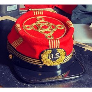 Gorra kepi del cuartel general de la Unión Civil, típica de la que está hecha, generalmente, de lana azul marino con insignia de trenza negra. - Product Image 3
