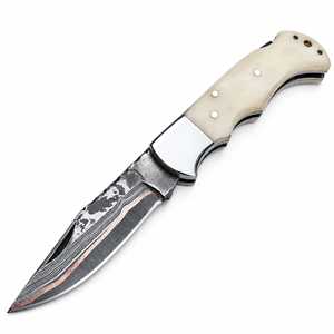 Cuchillo de Caza Plegable de Acero de Damasco Chimps International, Hoja de Punta Caída con Incrustaciones de Cobre, EDC de 7 Pulgadas, Hueso de Camello - Product Image 6