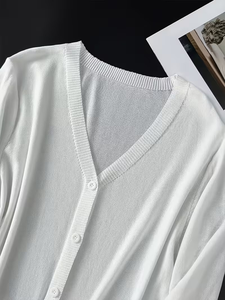 BD Apparels Suéter de Punto Grueso Suave y Holgado para Mujer, Cuello Alto, Manga Larga, Bloques de Color, Moda de Invierno, Bangladesh - Product Image 3