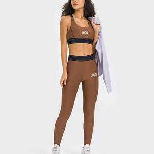 Vêtements de sport pour femmes, ensembles de yoga légers, personnalisés, sans coutures, pour l'extérieur, leggings et soutien-gorge de sport, ensemble de yoga - Product Image 1