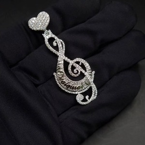 Pendentif Note de Musique en Argent 925, Pendentif Musical Personnalisé en Moissanite VVS, Pendentif Hip-Hop Iced Out, Cadeau Parfait pour Musiciens et Artistes - Product Image 6