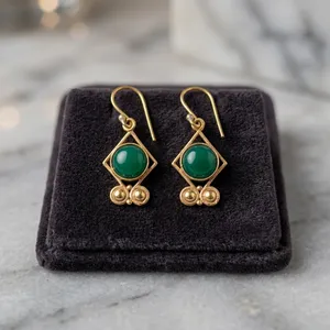 Boucles d'oreilles en onyx vert et laiton, bijoux bohèmes faits à la main, fournisseur en gros - Product Image 4