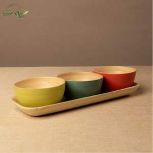 Ensemble de bols en bambou tissé à la main avec grain naturel et accent de couleur classique, écologique, pour les fêtes - Product Image 1