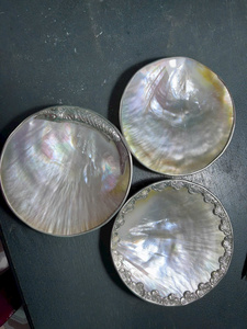 จานไข่มุกคุณภาพสูงสำหรับตกแต่ง ทำจากเปลือกหอยธรรมชาติ รับผลิตตามแบบ OEM พร้อมโลโก้สั่งทำ ผลิตโดยผู้ผลิตในเวียดนาม - Product Image 5