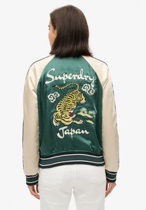 Blouson à capuche brodé SUKAJAN Vert pin unisexe, design patchwork, fin, hiver, style hip-hop, souvenir, pour service OEM - Product Image 2