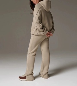 Wholesale Women's Winter Solid Fitness Tracksuit Set Warm Long Sleeve Casual <b>Crop</b> <b>Top</b> Hoodie Sweatpants 100% Cotton Eco-Friendly - Product Image 4