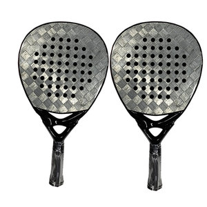 Pala de tenis ligera con mango antideslizante y agarre cómodo para entrenamiento, partidos y práctica - Product Image 1