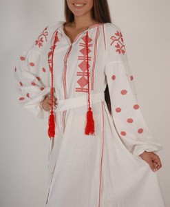 Vestido Maxi Blanco de Fiesta con Abertura Frontal, 100% Algodón Tejido, Manga Corta, Bordado a Mano Ucraniano, Estilo Casual - Product Image 2