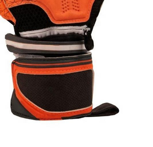 Guantes de Portero de Fútbol Profesionales Altaf Brothers OEM al por Mayor, de Goma Transpirable Antideslizante con Cierre de Cordones y Protección para Dedos y Pulgar - Product Image 4