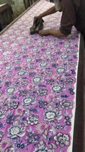 Tissu en coton tricoté Jaal floral multicolore de qualité supérieure, imprimé ethnique indien Jaipur, tissu en rouleau en gros, léger, style bohème pour filles - Product Image 3