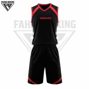 สินค้ามาใหม่ สีแดงดำ โพลีเอสเตอร์ 100% ชุดกีฬาบาสเก็ตบอลสำหรับผู้ใหญ่และเด็ก แห้งเร็ว ระบายอากาศได้ดี เหมาะสำหรับกิจกรรมกลางแจ้ง แบบ unisex สำหรับทีม - Product Image 2