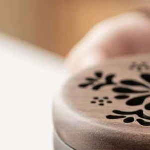 Support d'encens ajouré en bois de noyer avec couvercle, brûleur d'encens en spirale - Product Image 3