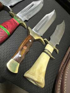 มีดโบวี่เหล็กดามัสกัสทำมือแบบกำหนดเอง OEM ปี 2026 พร้อมด้ามจับกระดูกอูฐและปลอกหนังสำหรับตั้งแคมป์และเดินป่า - Product Image 5