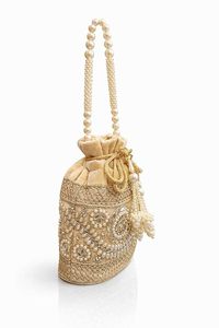 Bolso Potli de seda hecho a mano con bordado de perlas para eventos de boda con elegantes detalles bordados por AALIYAN IMPEX - Product Image 3