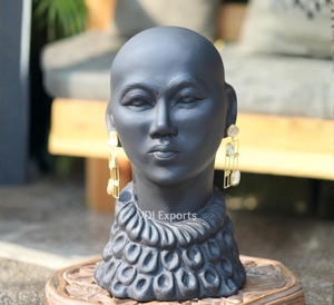 Modern <b>Matte</b> Black Female Bust Sculpture <b>Table</b> Decor Sculpture Polyester Resin Artistic Vintage Luxury Centerpiece - Product Image 3