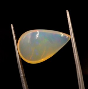 HAYAAT GEMS Ópalo Blanco Natural Etíope Cabujón Corte Pera Multifuego 6.40Ct 19.5x12x8.5MM para Fabricación de Joyas - Product Image 4