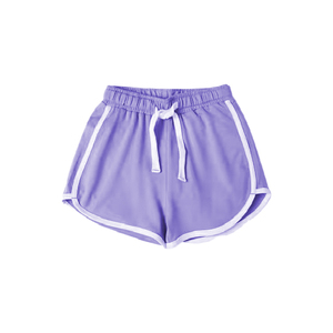 Shorts en coton légers et respirants pour filles avec des imprimés modernes pour l'école et les voyages - Product Image 2