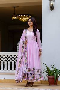 Costume Anarkali en Georgette rose pour femmes avec dupatta à broderies riches, séchage rapide, tenue traditionnelle indienne pour mariage - Product Image 6