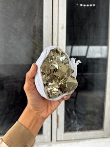 Pirita en Bruto en Clúster, Piedra de Cristal de Forma Irregular, Energía Curativa, Grado Coleccionable de Arte, Espécimen Mineral Natural de Gujarat, India - Product Image 3