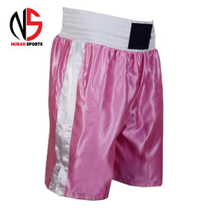 Shorts de Muay Thai pour hommes, fabriqués par un bon fabricant, entièrement personnalisés, très demandés, tendance, anti-plis, de haute qualité. - Product Image 2