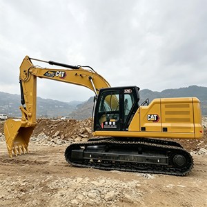 Excavadora Hidráulica de 26 Toneladas, Lista para Exportación, con Alcance Profundo y Rendimiento Estable para Trabajos de Cimentación, Minería y Preparación de Sitios - Product Image 2