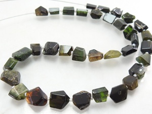 Cuentas Facetadas de Turmalina Verde Semipreciosa de 16 Pulgadas, 5-15 mm de Largo, Naturales, Multicolores, Certificadas por Terceros, Orificio de 0.35 mm - Product Image 5