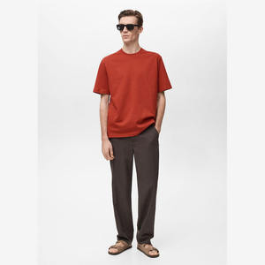 T-shirts personnalisés en gros de haute qualité, T-shirts en coton peigné avec impression pailletée, col et poignets contrastants pour hommes - Product Image 2