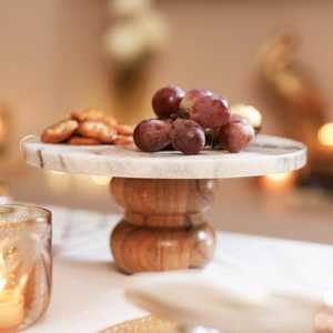 Support à gâteau rond en bois au design moderne exclusif avec plateau en marbre, présentoir de service classique pour occasions spéciales - Product Image 1