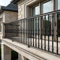 Tube de balustre d'escalier moderne en fer, peignable, pour rampes d'escalier de villa extérieure, fixation murale