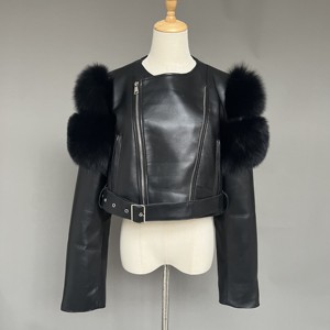 Chaqueta de Moto de Cuero Sintético para Mujer Aussie Edge, Estilo Biker con Cierre Frontal, Manga Larga, Corte Regular, Resistente al Viento y Ecológica - Product Image 5