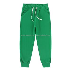 Conjunto Deportivo Estampado Unisex OEM para Otoño/Invierno, Sudadera con Capucha de Color Sólido, Pantalones Deportivos, Logotipo Personalizado, Ropa Casual de Algodón para Niños y Maternidad - Product Image 3