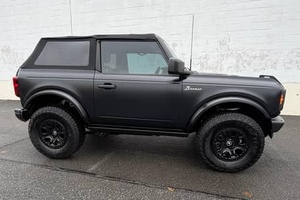 Oferta Limitada: Ford Bronco Black Diamond 2022 USADO - Product Image 3