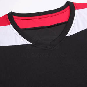 Uniforme de Baloncesto de la Mejor Calidad 100% Poliéster, Uniforme de Baloncesto Deportivo de Alta Calidad Hecho a Medida con Nuevo Diseño - Product Image 2