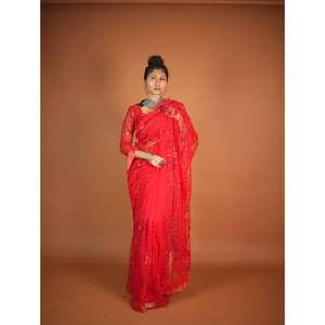 Hermoso Sari de boda con Secuencia de arcoíris y trabajo de hilo para fiestas - Product Image 4