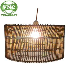 Lampe en rotin d'intérieur sûre, naturelle et écologique avec abat-jour amovible pour l'organisation du rangement à domicile - Product Image 6