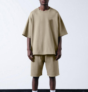 เสื้อยืดโอเวอร์ไซส์ผ้าฝ้ายคุณภาพสูง ดีไซน์ทันสมัย พิมพ์ลายกราฟิกตามสั่ง สำหรับผู้ชาย ทรงบ็อกซี่ สไตล์วินเทจ เนื้อผ้าหนา - Product Image 2