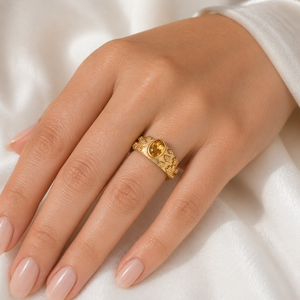 Anillo de Topacio Azul Natural, Anillo de Latón Hecho a Mano con Banda Texturizada, Anillo Clásico Elegante de Diseñador, Regalo de Joyería para Mujer - Product Image 6
